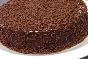 Bolo de chocolate nega maluca